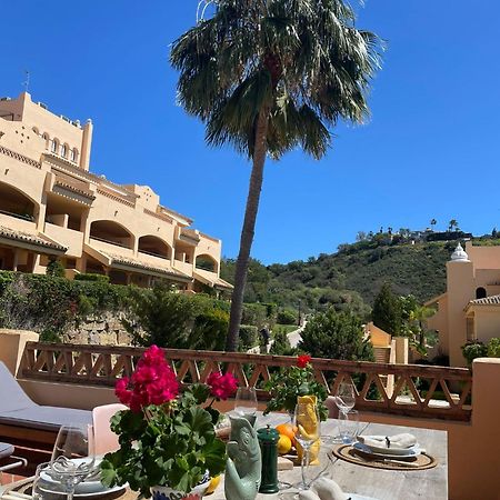 Santa Maria Village, Elviria, 马尔韦利亚 外观 照片