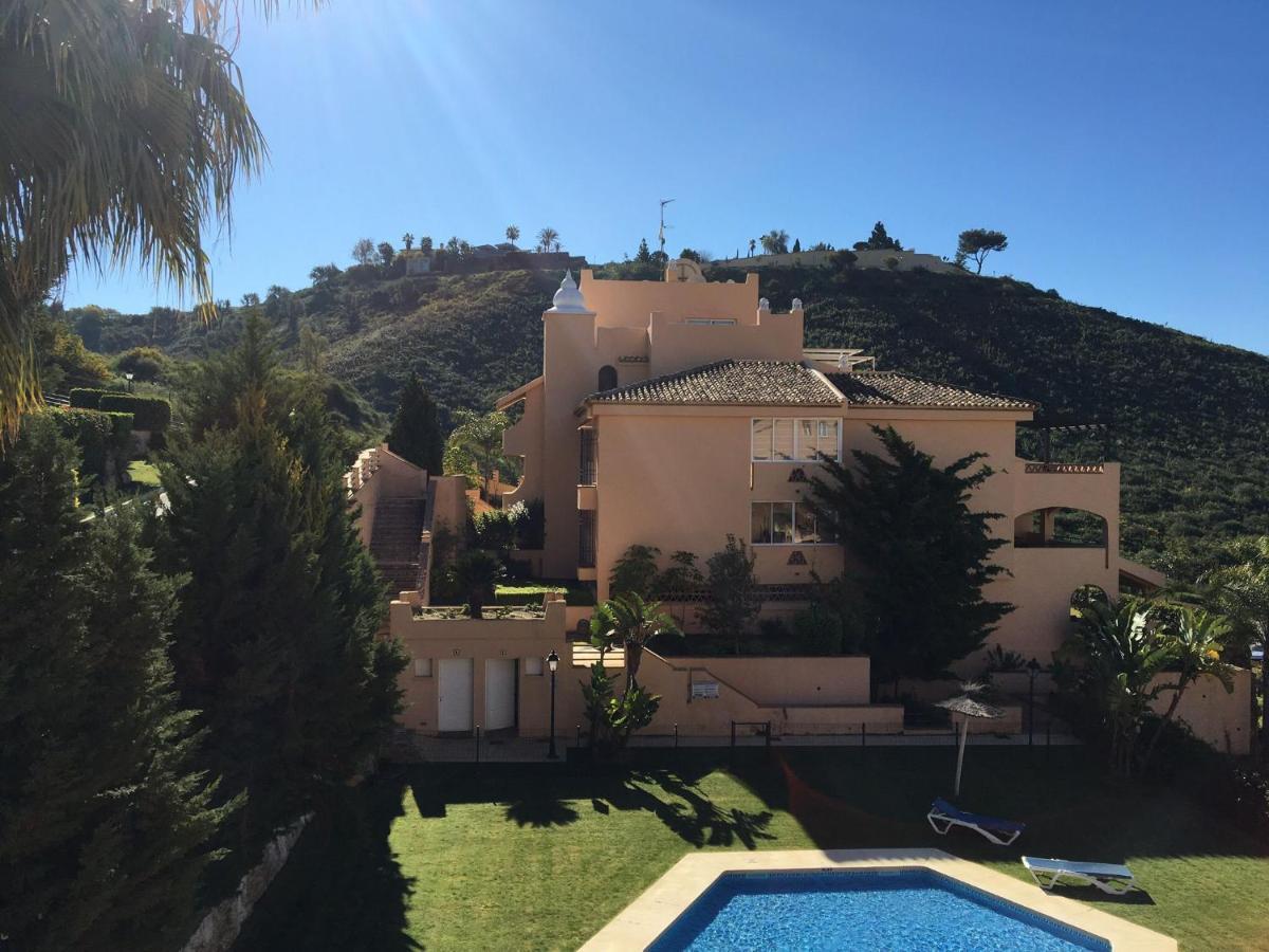 Santa Maria Village, Elviria, 马尔韦利亚 外观 照片