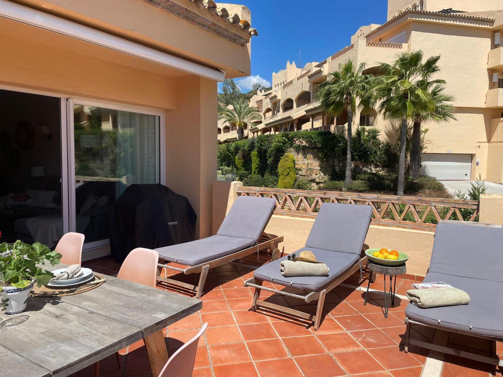 Santa Maria Village, Elviria, 马尔韦利亚 外观 照片